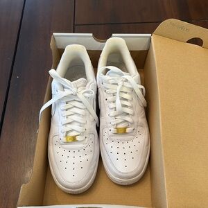 Nike Air Force 1 White Sneakers